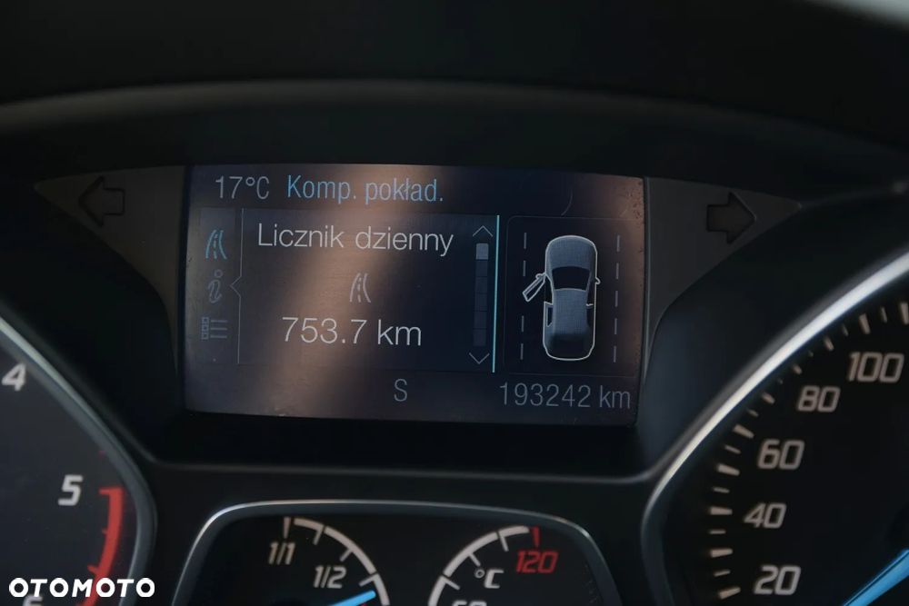 Ford Kuga 2.0 TDCi 4WD Titanium Plus - 32