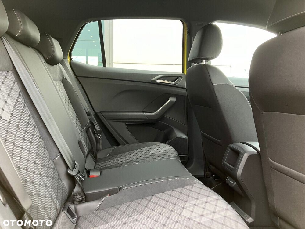 Volkswagen T-Cross - 25