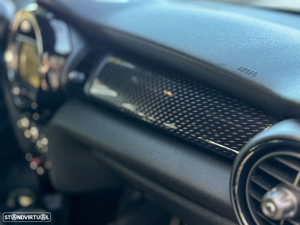 MINI 5 Portas Cooper SD - 17