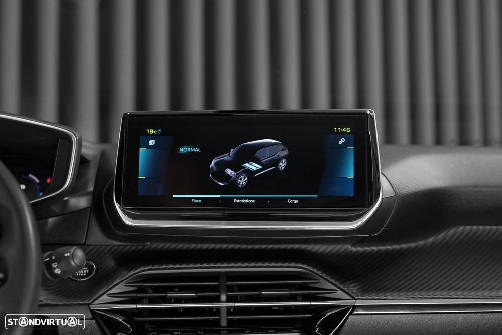 Peugeot e-2008 Allure - 26