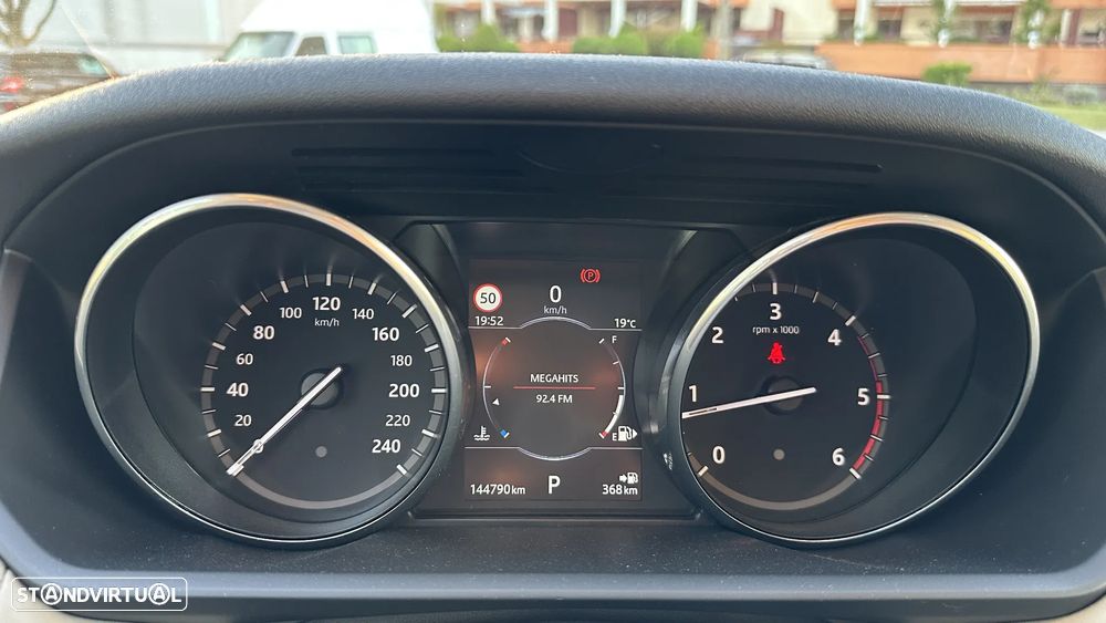 Land Rover Discovery 2.0 SD4 HSE Auto - 6