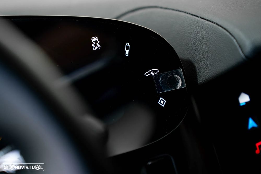 Porsche Taycan Cross Turismo 4 - 28