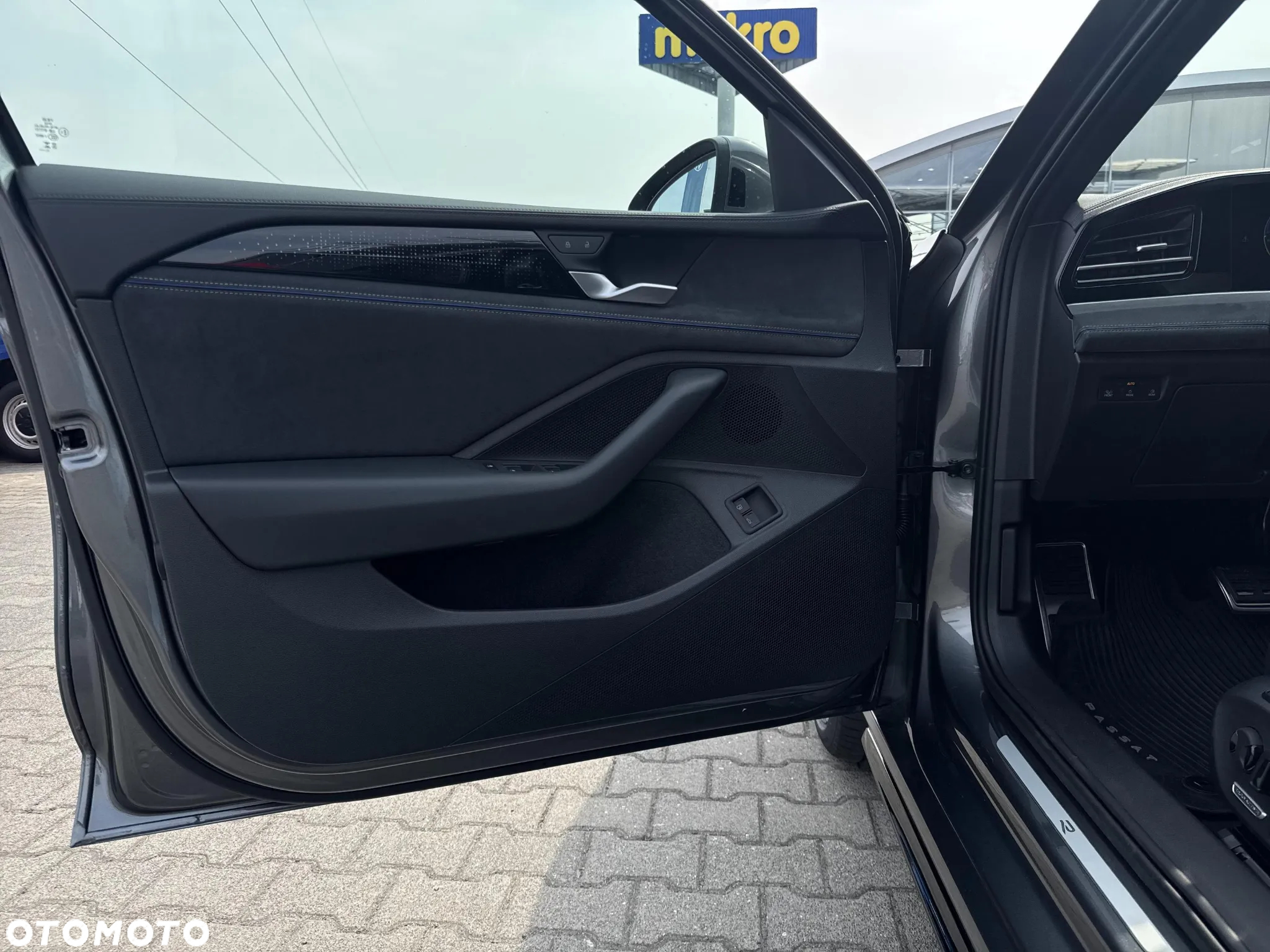 Volkswagen Passat 1.4 TSI Plug-In Hybrid GTE DSG - 11