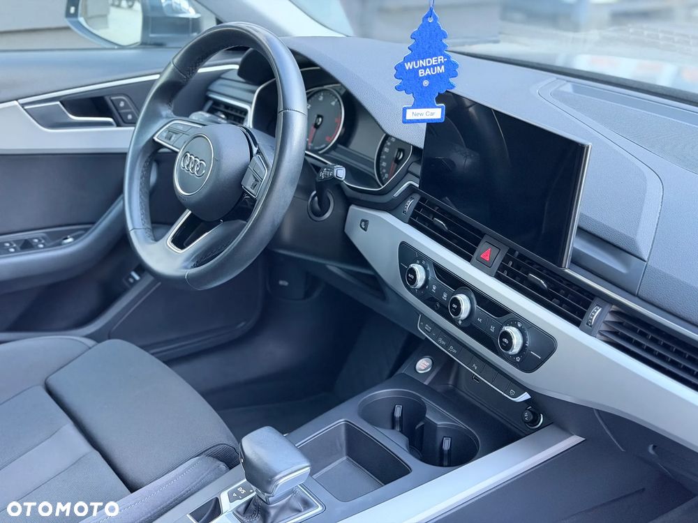 Audi A4 Avant 30 TDI S tronic advanced - 26