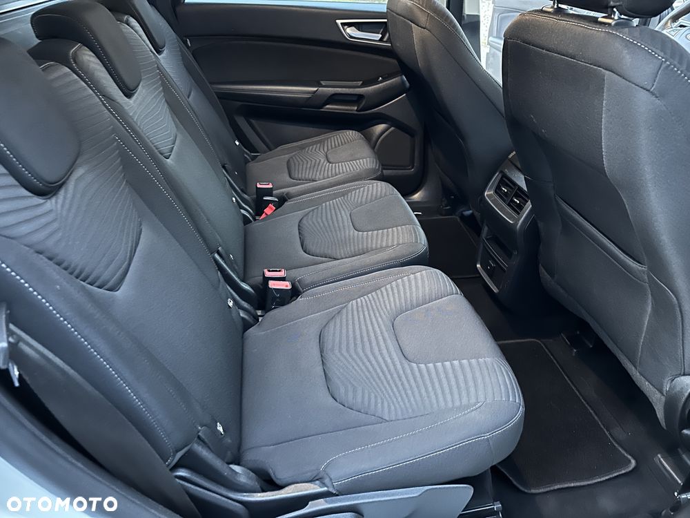 Ford S-Max 2.0 TDCi Titanium PowerShift - 32