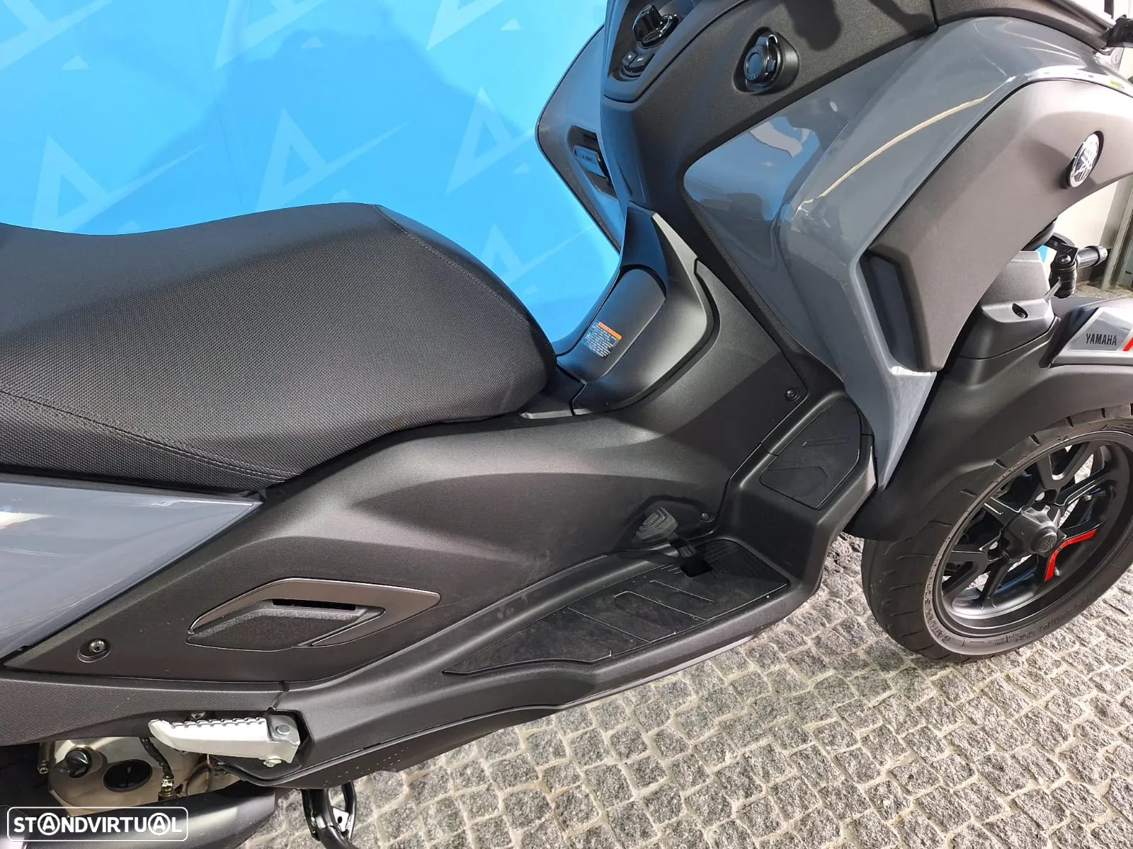 Yamaha Tricity 300 - 3