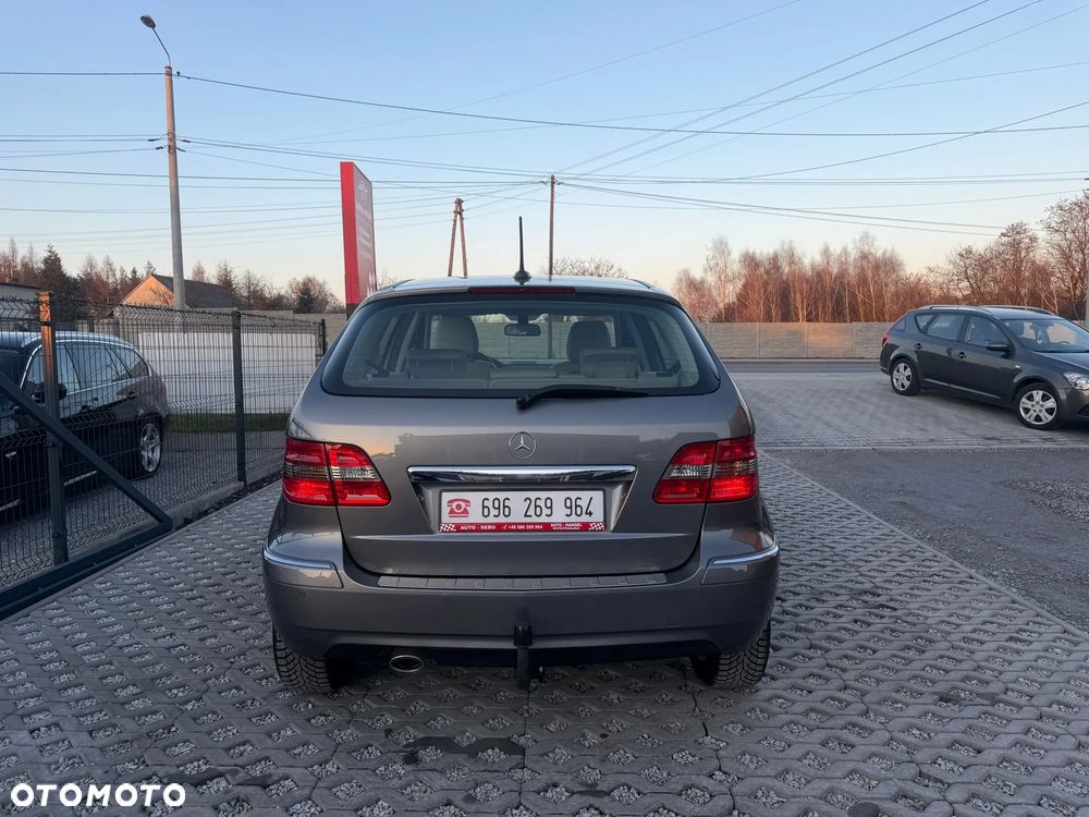 Mercedes-Benz Klasa B 200 Autotronic Grand Edition - 5