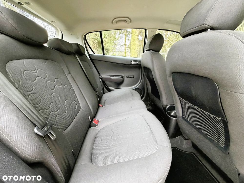Hyundai i20 - 8