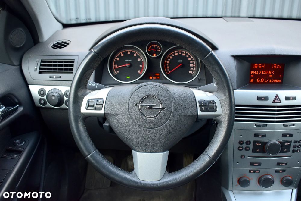 Opel Astra 1.4 Edition 111 Jahre - 8