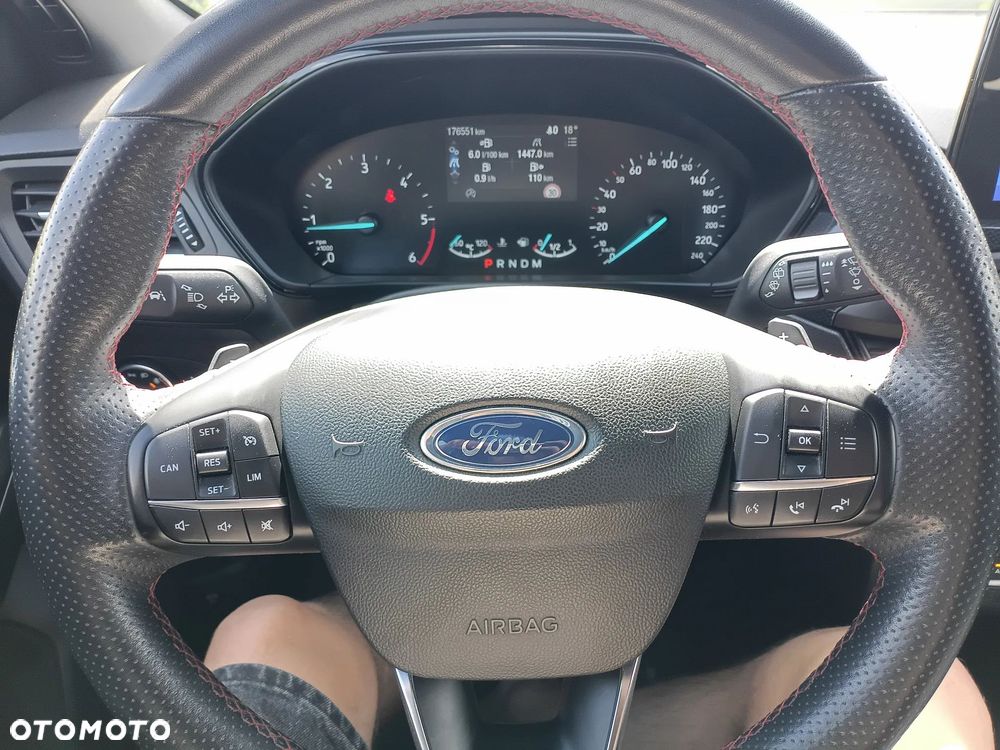 Ford Focus 2.0 EcoBlue ST-Line - 29