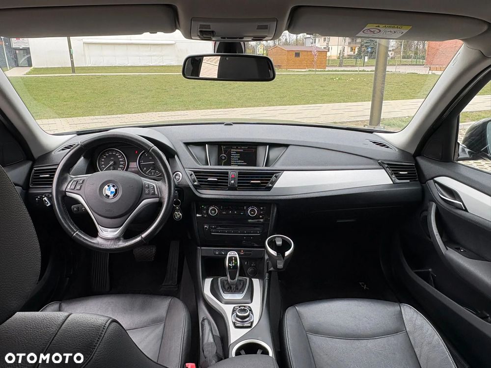 BMW X1 sDrive18d Sport Line - 19