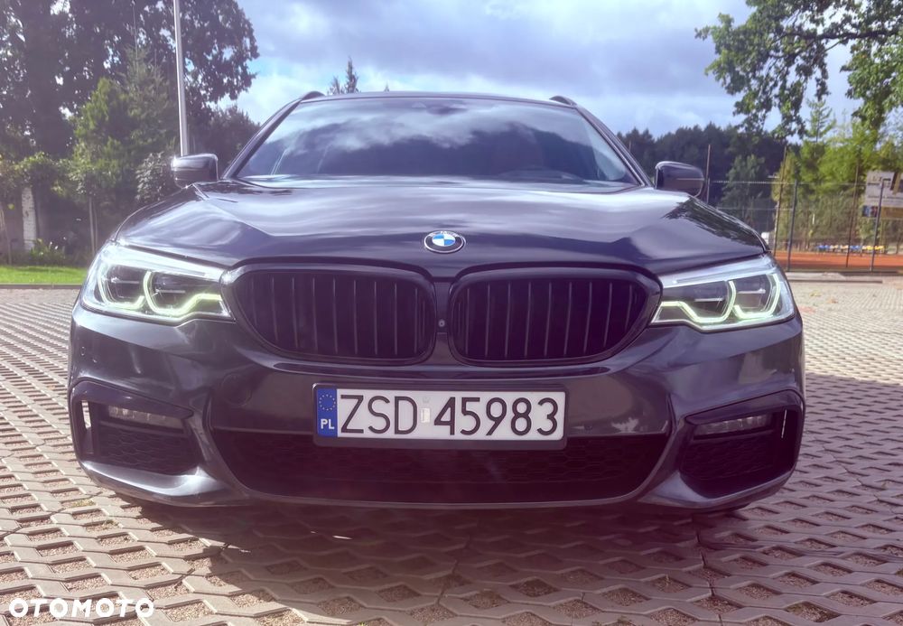 BMW Seria 5 520d M Sport - 2