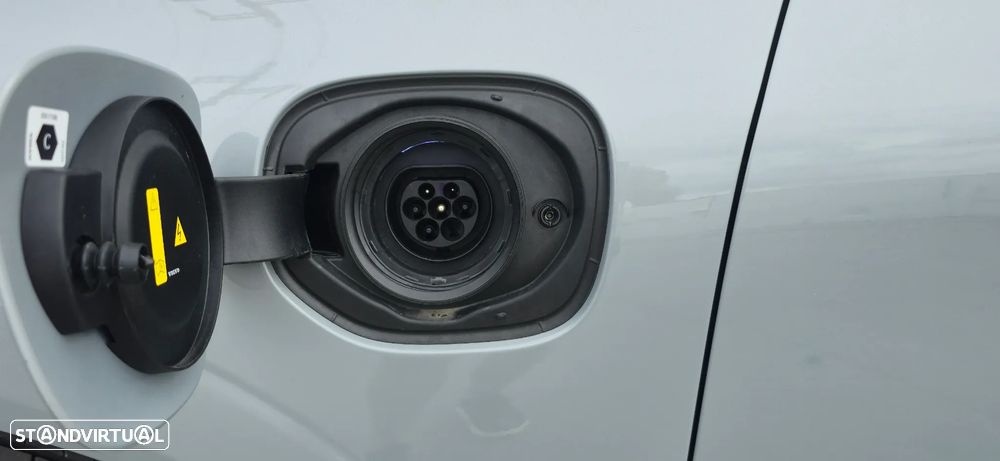 Volvo XC 60 2.0 T6 PHEV Plus Bright AWD - 6
