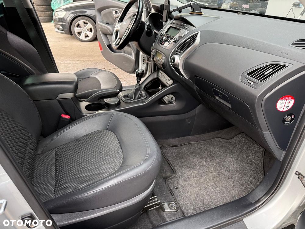 Hyundai ix35 1.7 CRDi Premium 2WD - 6