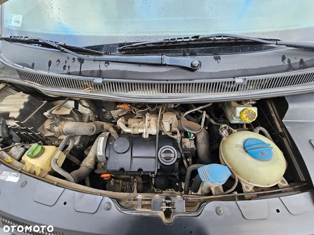 Volkswagen Transporter - 8