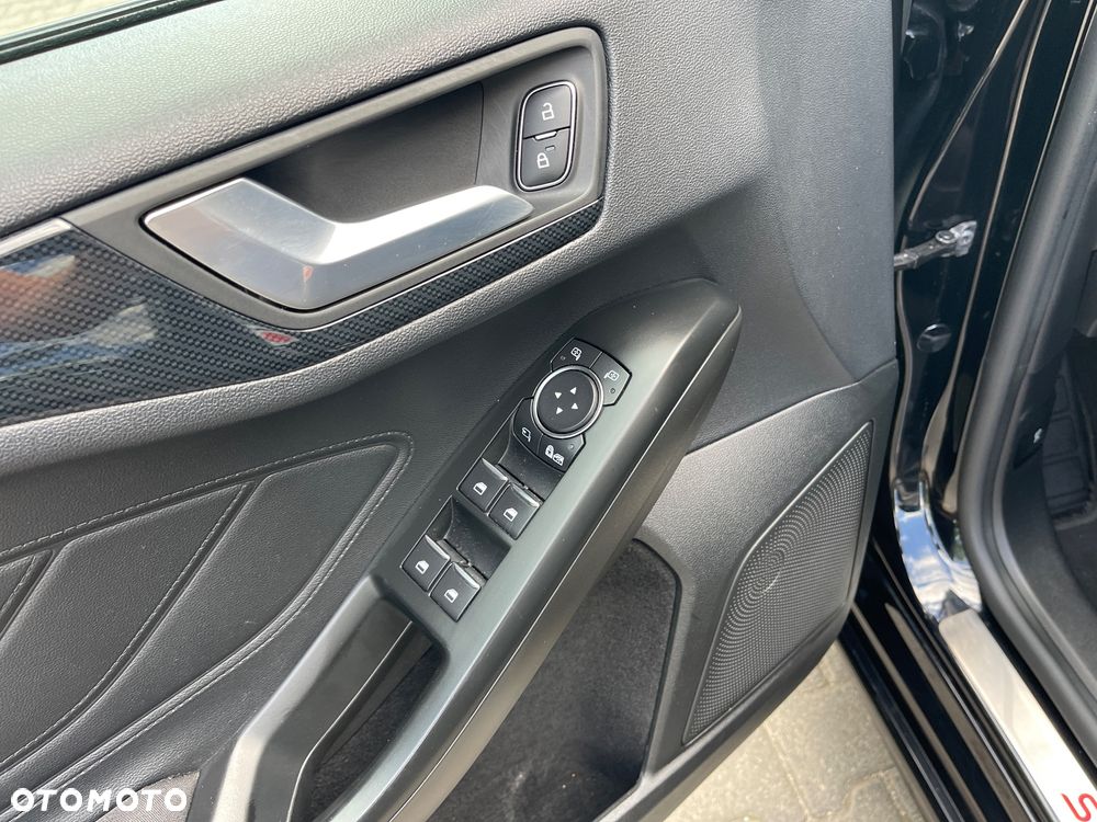 Ford Focus - 21