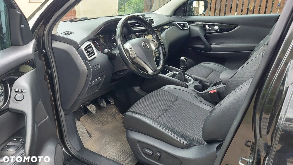 Nissan Qashqai 1.6 DCi ALL-MODE 4x4i TEKNA - 9