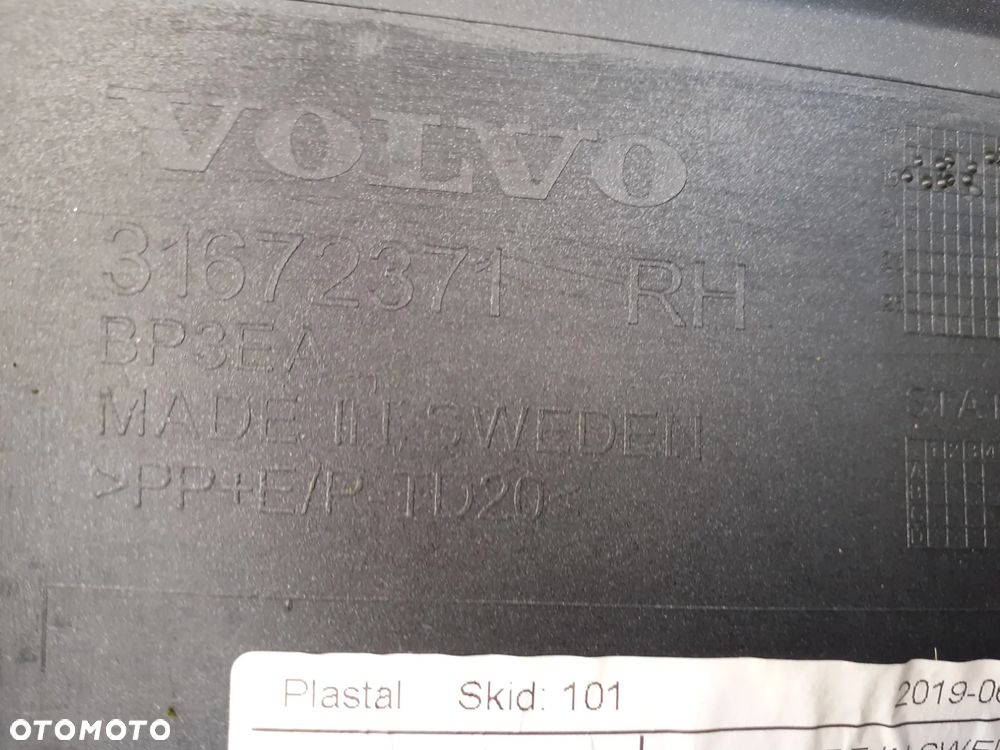 Listwy progowe lewa i prawa do Volvo XC90 II 2015-2022r. - 12