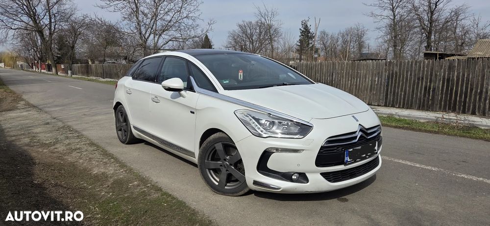 Citroën DS5 HDi 165 Aut. SportChic - 2