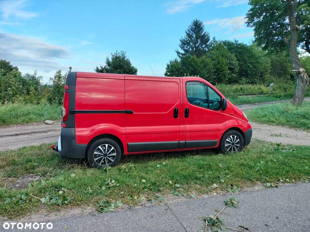 Opel vivaro - 4