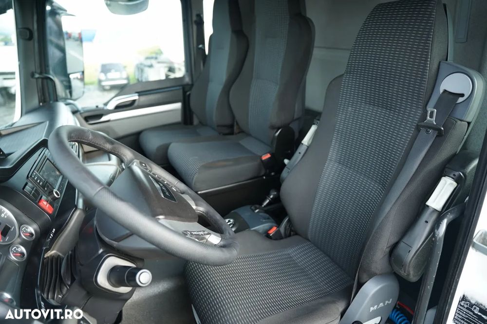 MAN TGS 26.440 / 6x4 / CAMION BASCULANTE / HIDROBID / BORDMATIC + PALFINGER PK 33002-EH / AUTOMAT / PILOT / EURO 5 - 31
