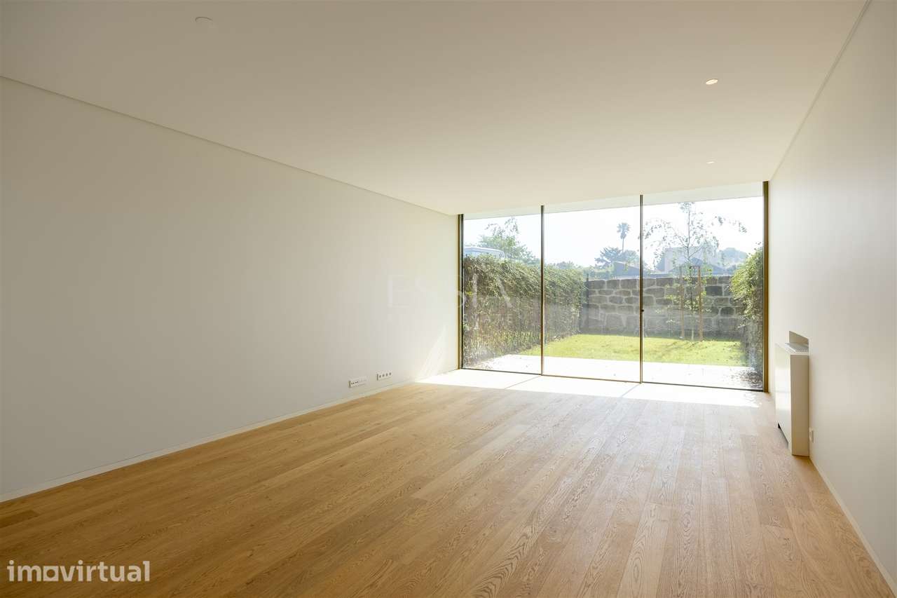 T2 Duplex com Jardim em Nevogilde | T2 Condomínio com Piscina Foz - Grande imagem: 5/52