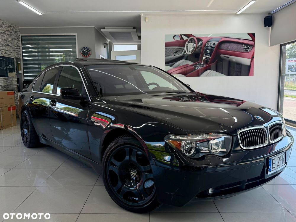 BMW Seria 7 745i - 2