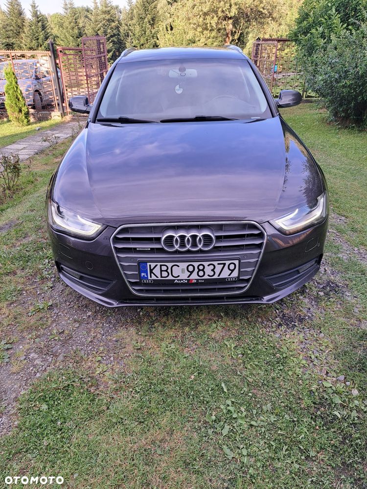 Audi A4 Avant 2.0 TDI Quattro - 8