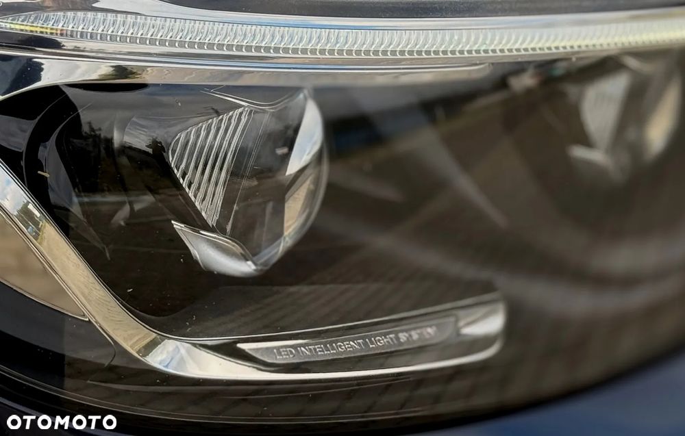 Mercedes-Benz GLC - 15