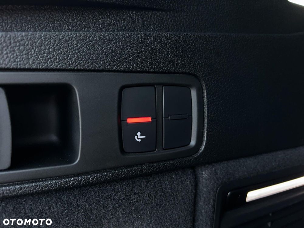 Audi Q5 Sportback - 16