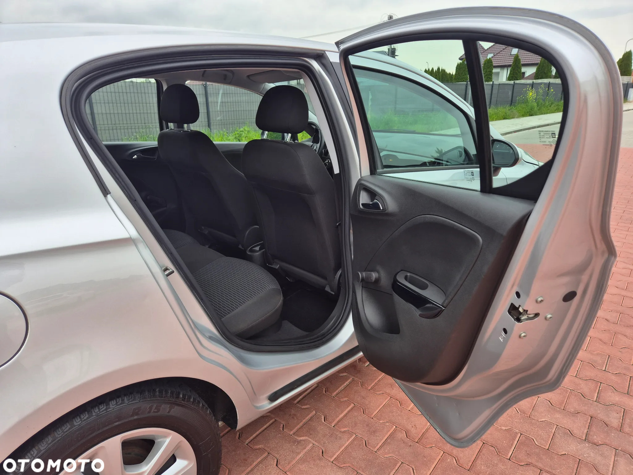 Opel Corsa 1.4 Active - 26