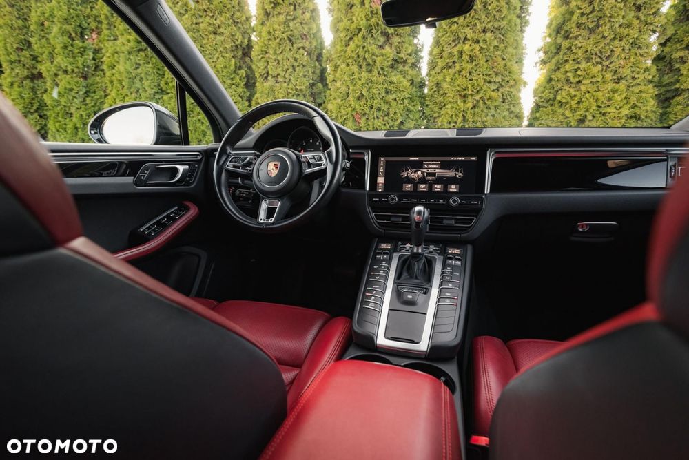 Porsche Macan Standard - 17