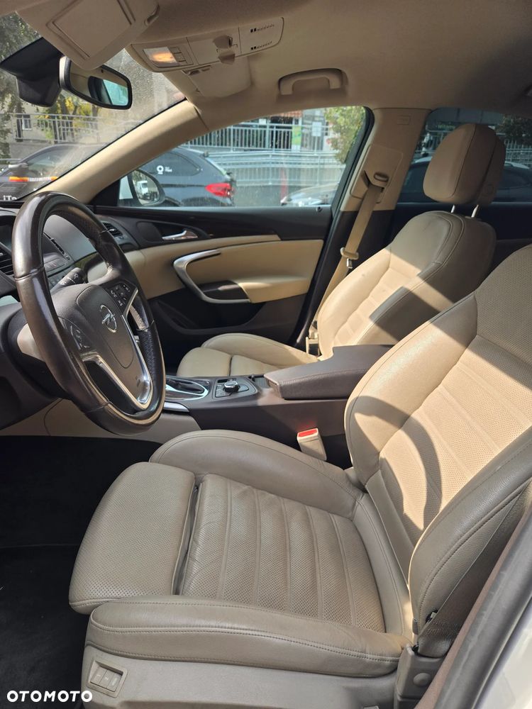 Opel Insignia - 22