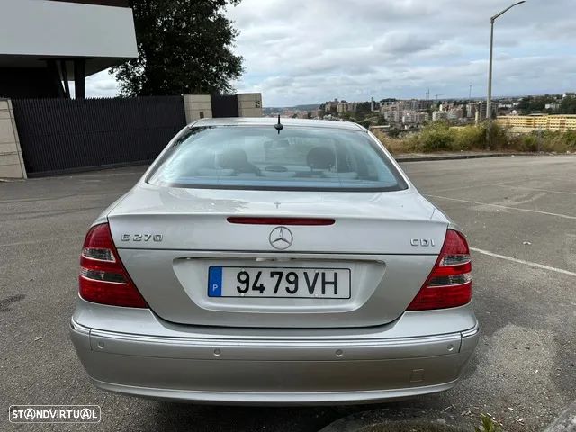 Mercedes-Benz E 270 - 6