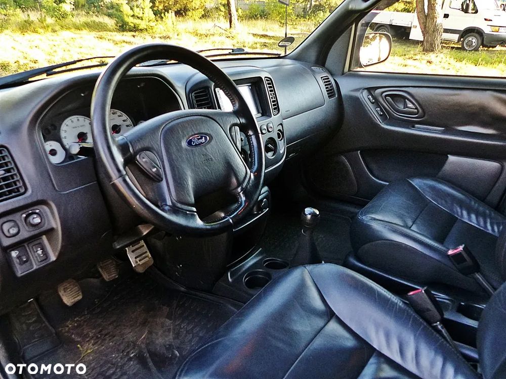 Ford Maverick 2.0 - 17