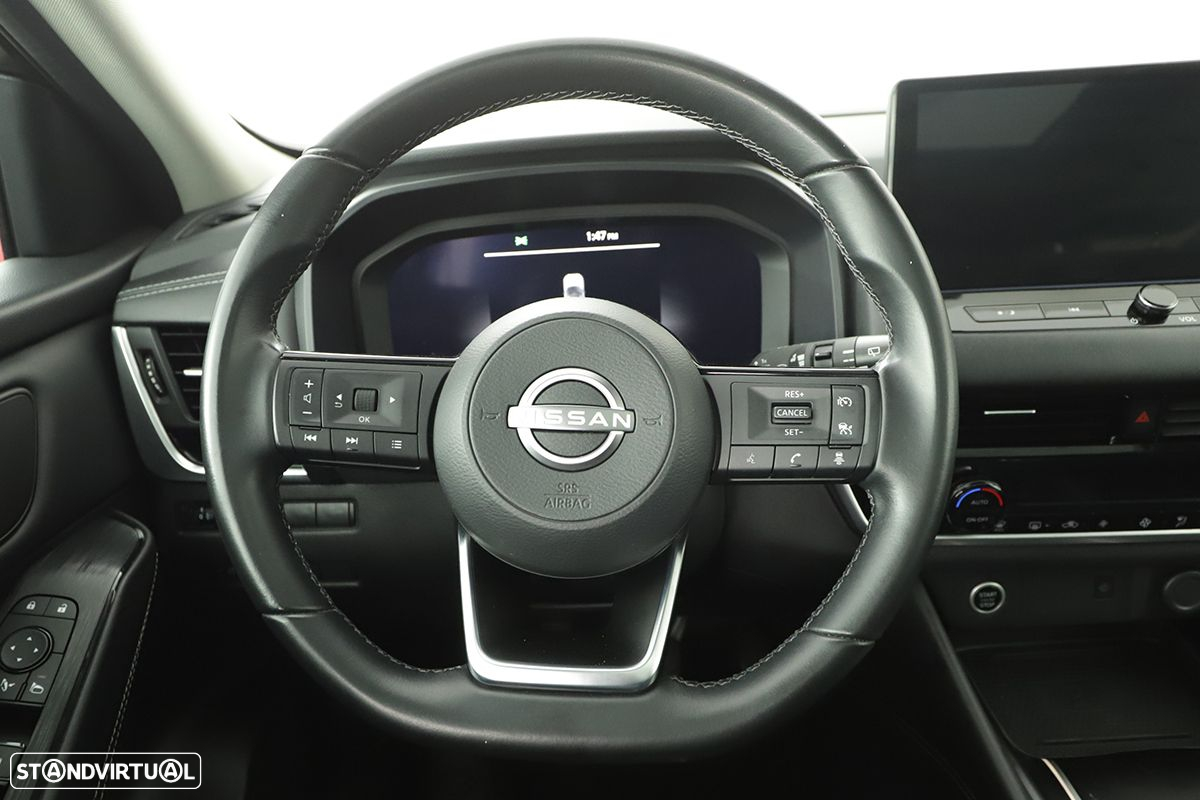 Nissan Qashqai 1.3 DIG-T N-Connecta - 15