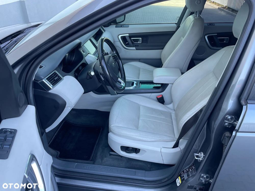 Land Rover Discovery Sport TD4 HSE Luxury - 17