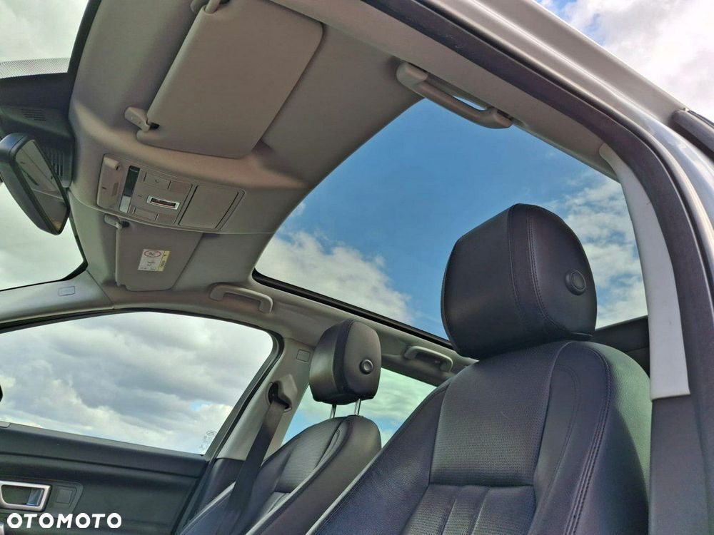 Land Rover Discovery Sport - 23
