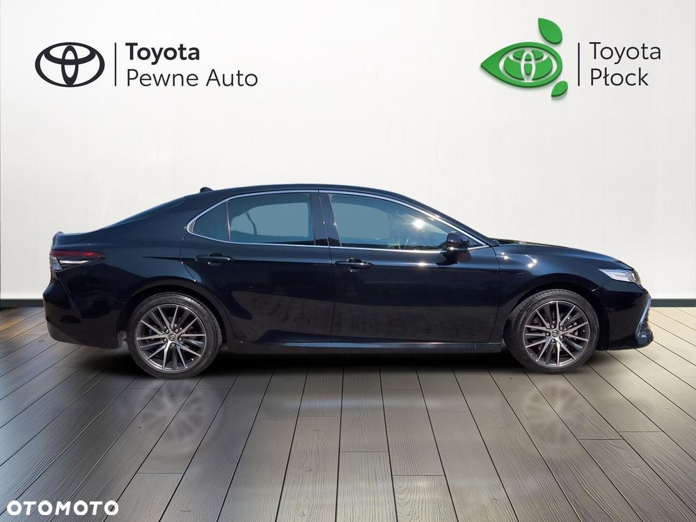 Toyota Camry 2.5 Hybrid Executive CVT - 8