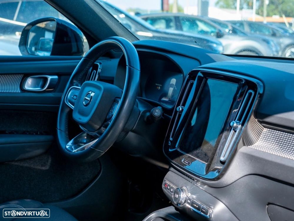 Volvo XC 40 Recharge 78 kWh Twin Motor Core - 19