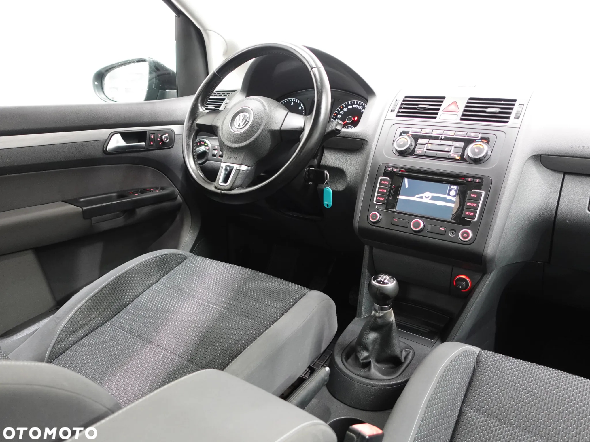 Volkswagen Touran 2.0 TDI DPF Comfortline - 30