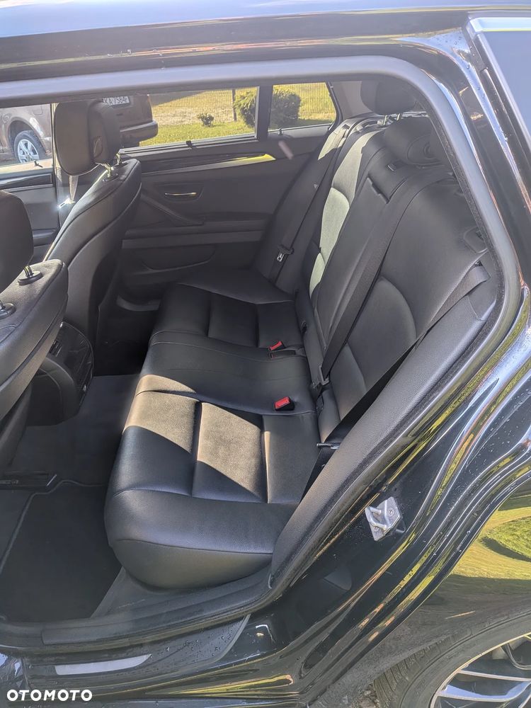 BMW Seria 5 520d - 8