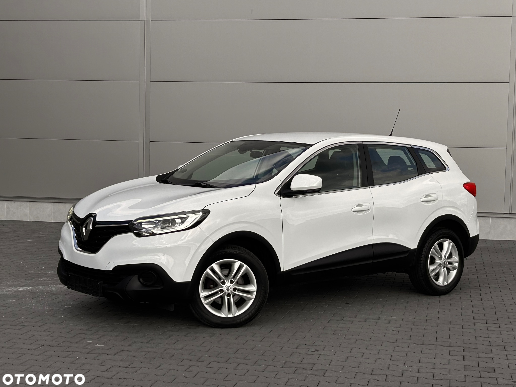 Renault Kadjar 1.2 Energy TCe Adventure - 14