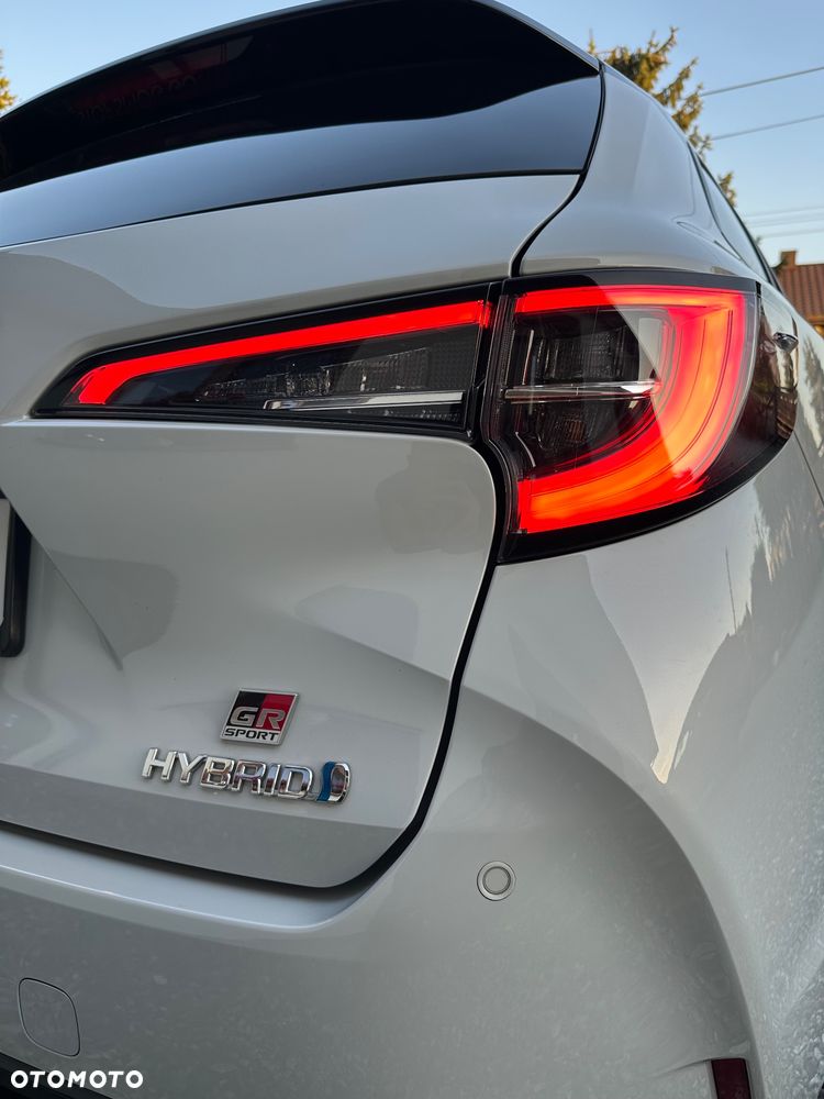 Toyota Corolla 2.0 Hybrid GR Sport - 28