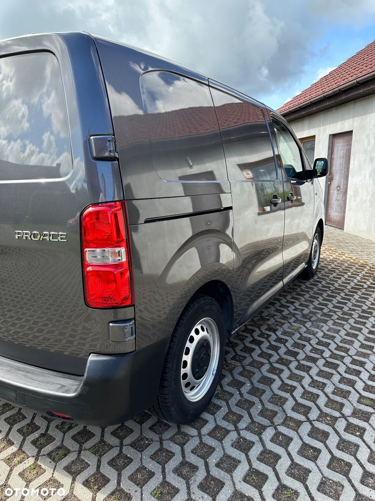 Toyota PROACE - 10