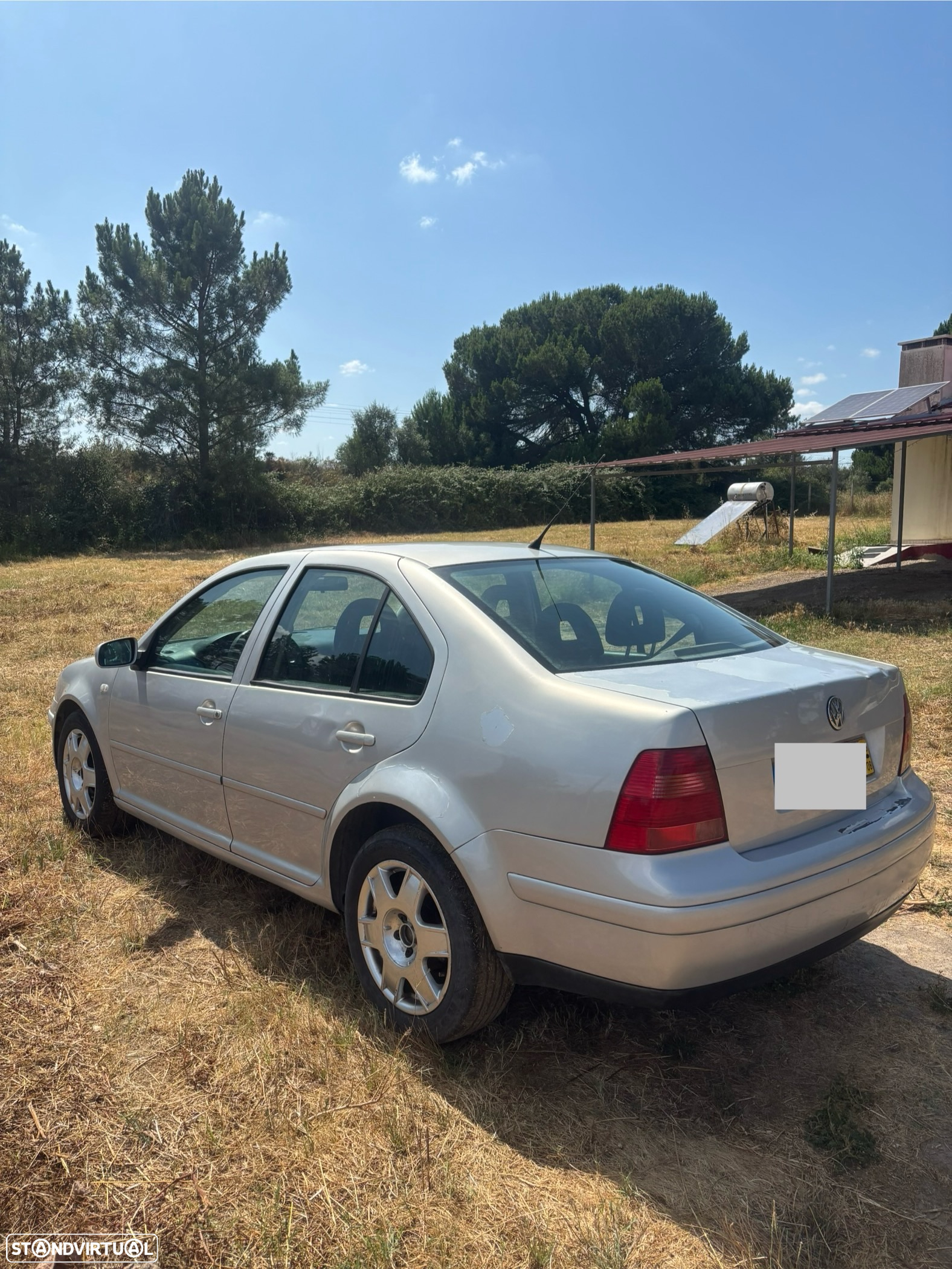 VW Bora 1.9 TDi Confortline - 3