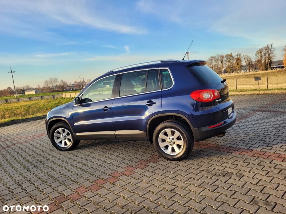Volkswagen Tiguan 1.4 TSI BlueMot Trend&Fun - 11