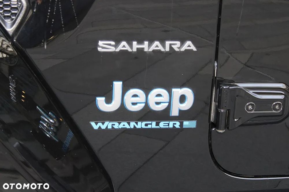 Jeep Wrangler Unlimited 2.0 4xe Plug-In Hybrid Softtop Sahara - 11