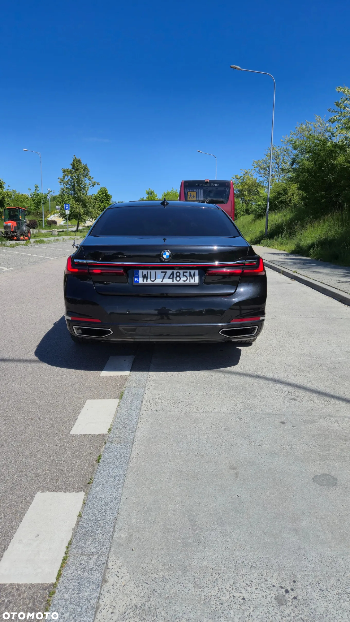 BMW Seria 7 750Li xDrive - 4