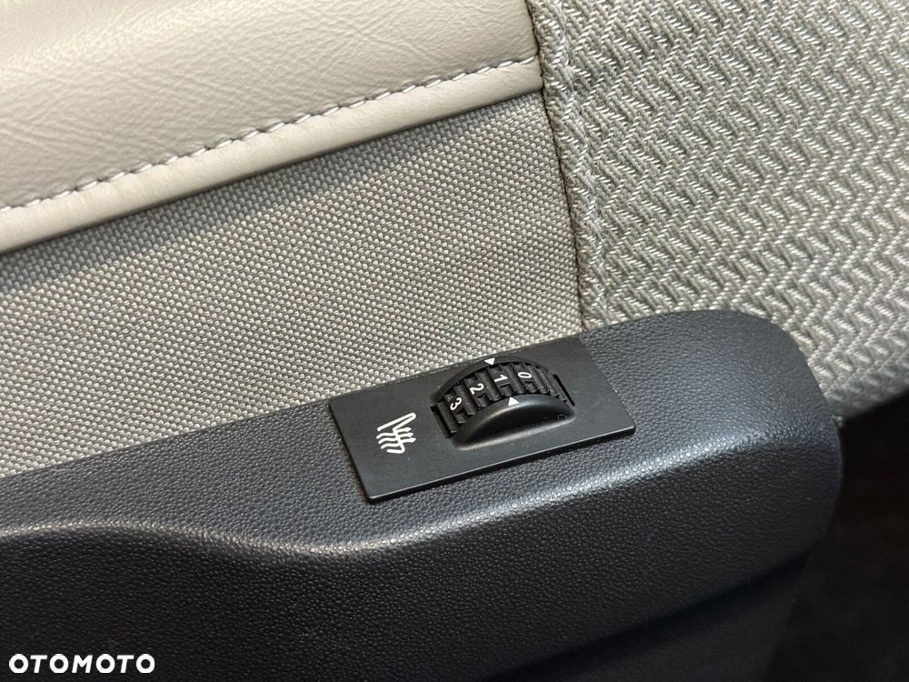 Citroën C4 Cactus - 23